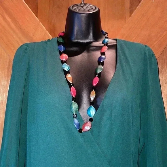 Lulus Green Gown-Large - Picture 3 of 9